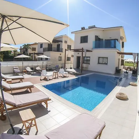 Alexandra Agia Napa